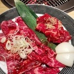 焼肉元相 - ハラミ（2人前）+中落ちカルビ