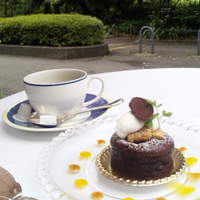 日比谷パレス - ケーキは濃厚