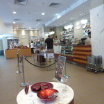 HAIGH'S - 大きなお店ですよ