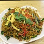 添好運 - ④Stir-Fried chow Mein in Soy Sauce （醤油焼きそば）128NT＄