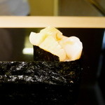 鮨 ます田 - 小柱軍艦