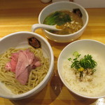 真鯛らーめん 麺魚 - 