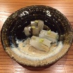 やまさん - サヨリ昆布〆、水烏賊