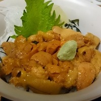海鮮家 はこだて 本店 - うに丼（中）