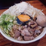 中華蕎麦 春馬 - まぜそば800円／28年4月