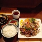 味乃にしき - 和牛肉とハーブ野菜のオリーブオイルオイル焼き