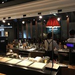 4MANO CAFFÉ X classic - 台北リージェントの地下二階に位置しています