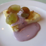 Collinetta - 巨峰のフラフティ （ランチデザート￥200）