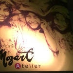 カフェ モーツァルト アトリエ - オーナーが撮った写真？の大きな素敵な看板！
