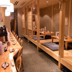 もも鐵 えん - カウンター10席お座敷３５席ございます