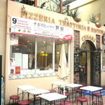 ソロ ピッツァ ナポレターナ ダ ピッコロ 大須本店 - ピッツェリア・トラットリア側の外観