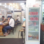 天天利美食坊 - 若いひと多し。