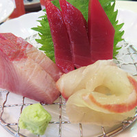 博多料亭 稚加榮 - お刺身の盛り合わせ。
                    