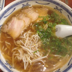 居酒屋おそ松 - 居酒屋ナンバー1のラーメン！！600円