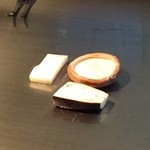 小石澤 - 焼いてます(^-^)