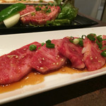 焼肉びっくり屋 - 