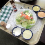 The Vantage Point - サラダ、ドレッシングは最後まで保存して使いました。