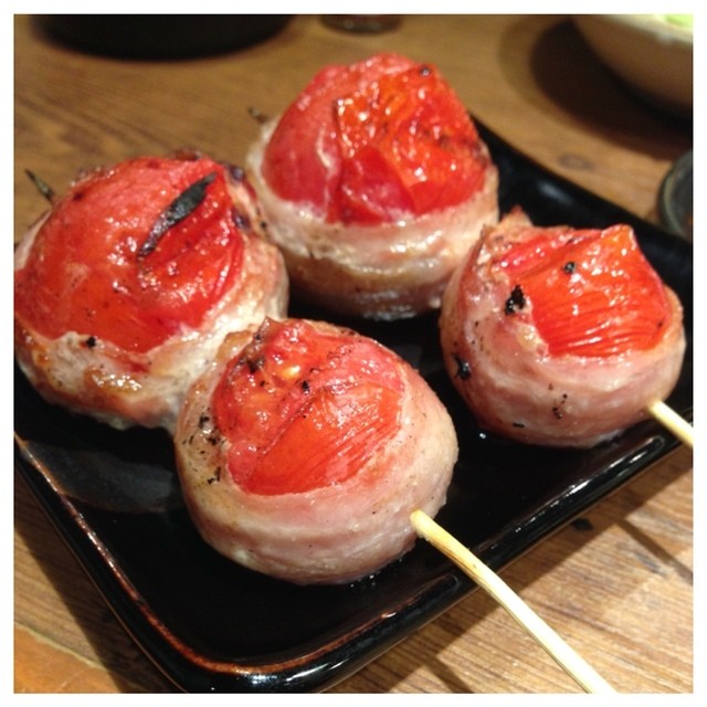 ばんきち 焼鳥100円メガ角ハイ500円！「やきとり ばんきち」大衆酒場の