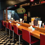 オールド スクール 中華そば ミヤ デ ラ ソウル - 店内カウンター