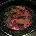 Yakiniku Hompo - 炭火焼です
