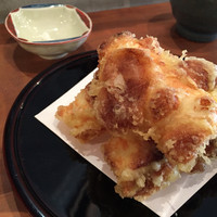 自家製粉石臼挽きうどん 青空blue 本店 - ちく天うどんのちく天。セパレートで先に出てくる。めちゃウマ