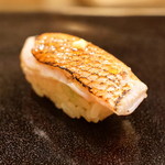 日本橋蛎殻町 すぎた - 炙った金目鯛