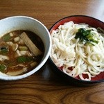 【2016.4.2(土)】濃厚豚つけ麺(並盛・430g)680円