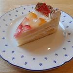 カフェ 茶華 - フルーツケーキとマスターセレクトの「フルーツケーキにあうモカのいい豆」