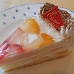 カフェ 茶華 - フルーツケーキとマスターセレクトの「フルーツケーキにあうモカのいい豆」