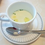 Cucina - ランチセットのスープ