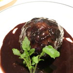 おはらス・レストラン - ナイフを入れると柔らかい