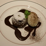 おはらス・レストラン - 焼きたてチョコレートとココナッツシャーベット（自分）