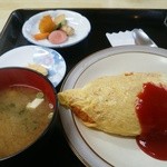 あほだら亭 - あほだら定食４番、オムライスです。