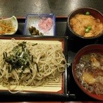 登利平 高崎モントレー店 - かしわつけめんそばセット