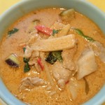 SIAM - 豚肉のレッドカレー辛さ２番