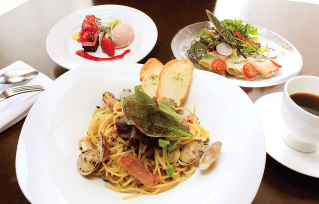 奥入瀬 森のホテル - 八甲田山（フレンチ）の写真