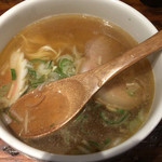 男の大ごちそう - ミニ醤油ラーメン 500円