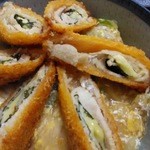 お多福 - チーズロール丼（960円）