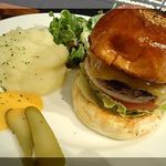 ハンバーガーセット￥1188（2016年）