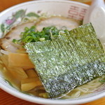 八兵衛 - 八兵衛・牛骨ラーメン￥600(2016.04)