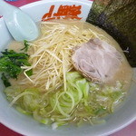 ラーメン山岡家 - 醤油・白髪ネギトッピング 2016.4月