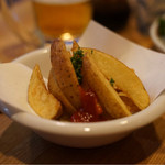 ひょっと子 - 皮付きポテトフライ