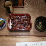 古久家 - 鰻重上と肝吸い（H.28.4)