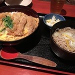 蕎麦・酒膳　貴石 - カツ丼+ミニそば(大盛り) 1050円+100円