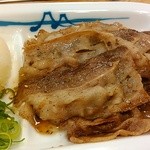 松屋 - 牛焼肉の単品。ぺらいけど、好きですね。
大根おろしとポン酢で頂きました。