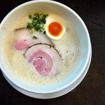 ラーメン家 みつ葉 - 豚CHIKI塩ラーメン