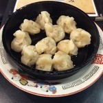 自慢屋 - 熱々鉄板一口餃子