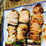 弁慶 - ねぎま　1本150円　鳥皮　1本100円