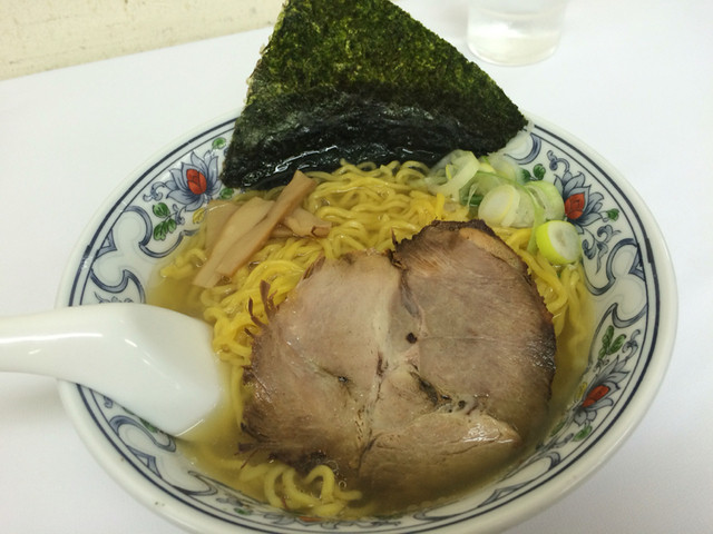 ラーメン響 本店 五稜郭 ラーメン 食べログ
