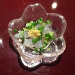 鮨処 おだじま - 活いか、こりこり食感楽しく。